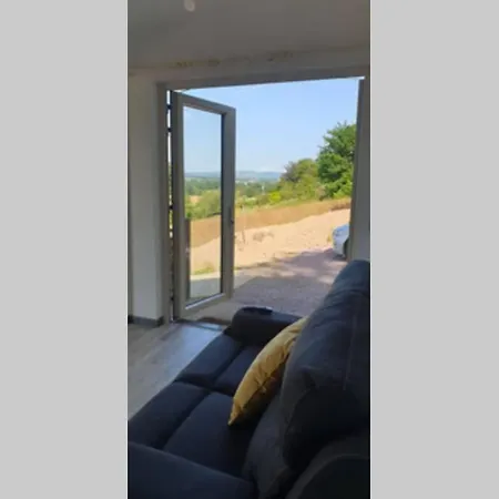 The Lookout Chalet Carrick-on-Suir